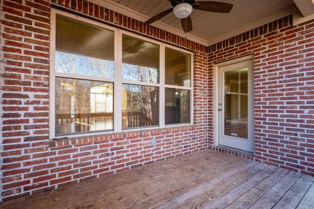 12 Woodfern Drive, Little Rock, AR 72211