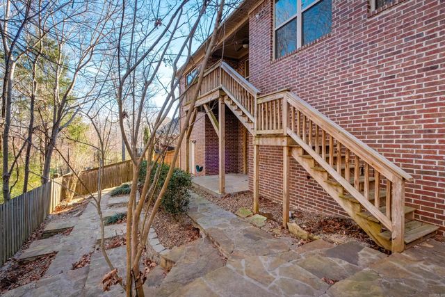 12 Woodfern Drive, Little Rock, AR 72211