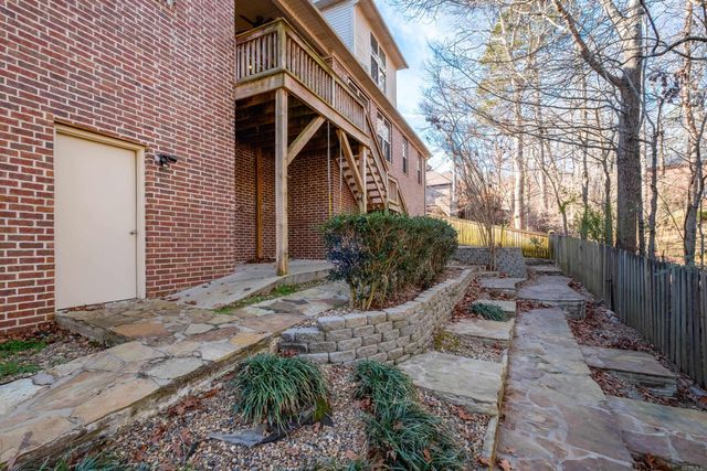 12 Woodfern Drive, Little Rock, AR 72211