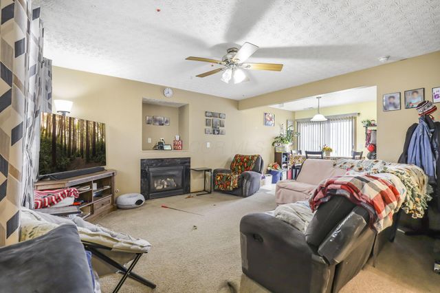 634 Gleaming Drive, 180, Galloway, OH 43119