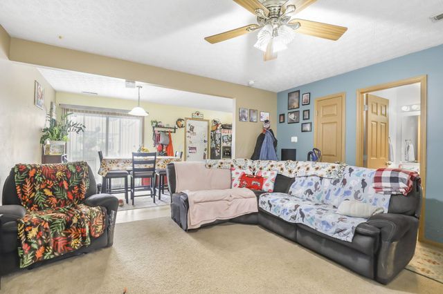 634 Gleaming Drive, 180, Galloway, OH 43119