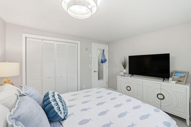 112 Old Wharf Road APT C2, Dennis Port, MA 02639