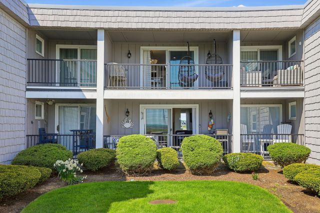 112 Old Wharf Road APT C2, Dennis Port, MA 02639