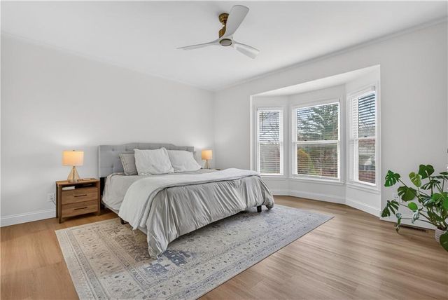 9911 W 124th Terrace, Overland Park, KS 66213