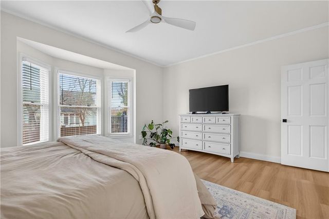 9911 W 124th Terrace, Overland Park, KS 66213