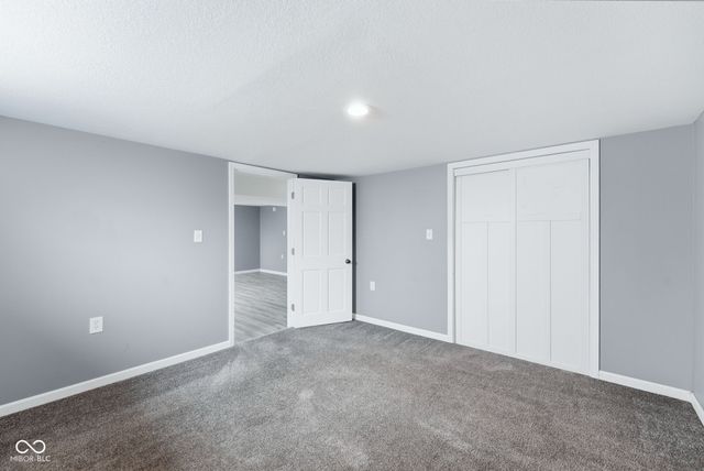 2221 Central Avenue, Anderson, IN 46016