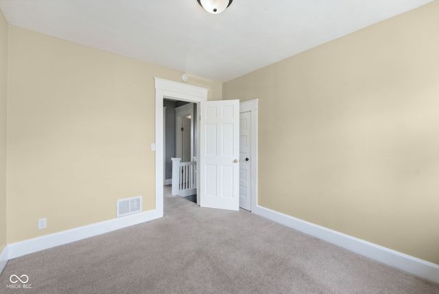 2221 Central Avenue, Anderson, IN 46016