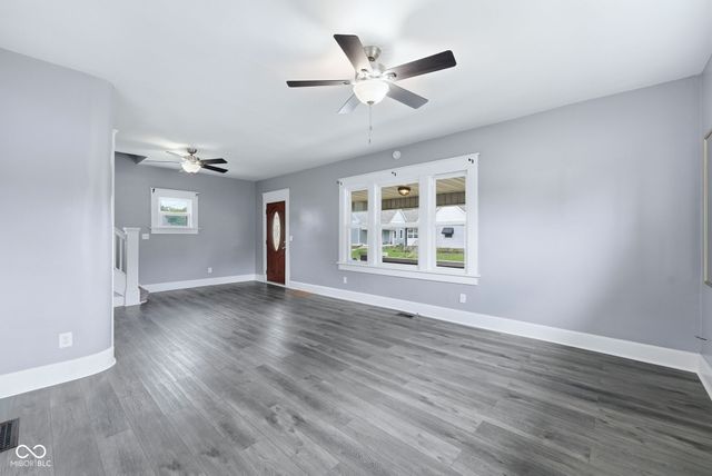 2221 Central Avenue, Anderson, IN 46016
