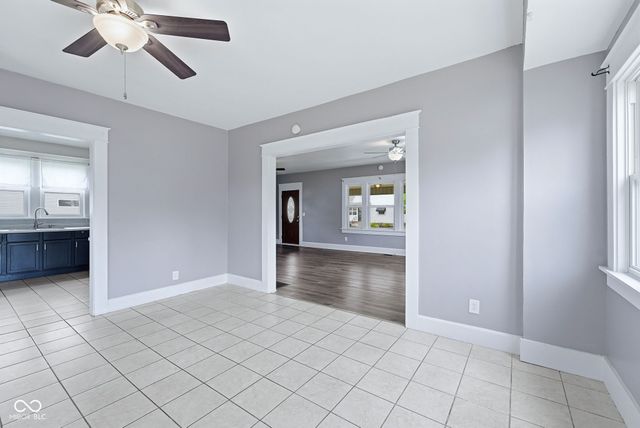 2221 Central Avenue, Anderson, IN 46016