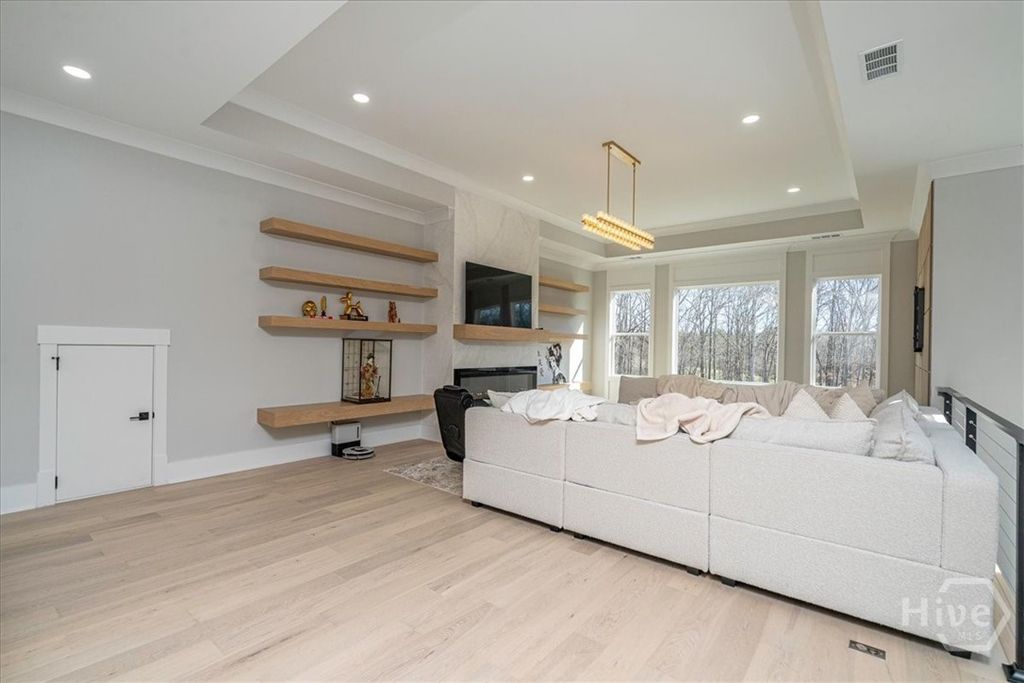 Image 33 of property listing at 1017 Fleeman Road, Hoschton, GA 30548