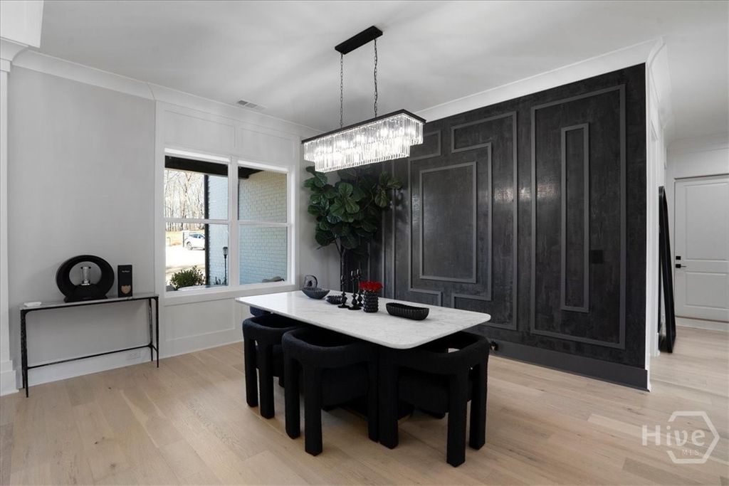 Image 8 of property listing at 1017 Fleeman Road, Hoschton, GA 30548