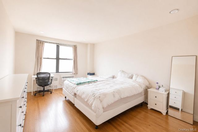 333 Broadway 2B, Long Beach, NY 11561