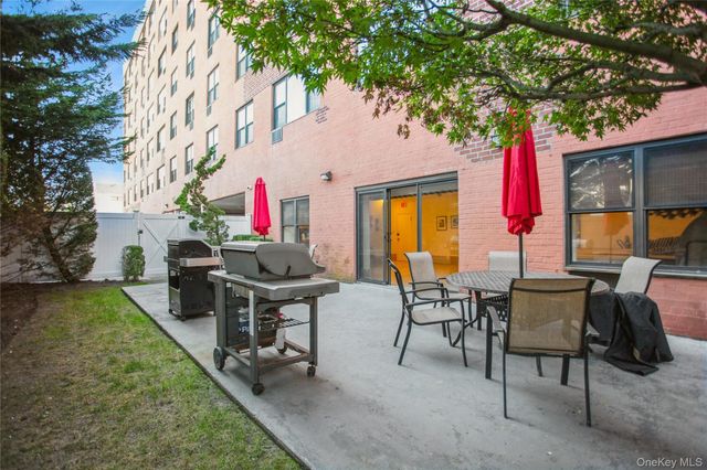 333 Broadway 2B, Long Beach, NY 11561