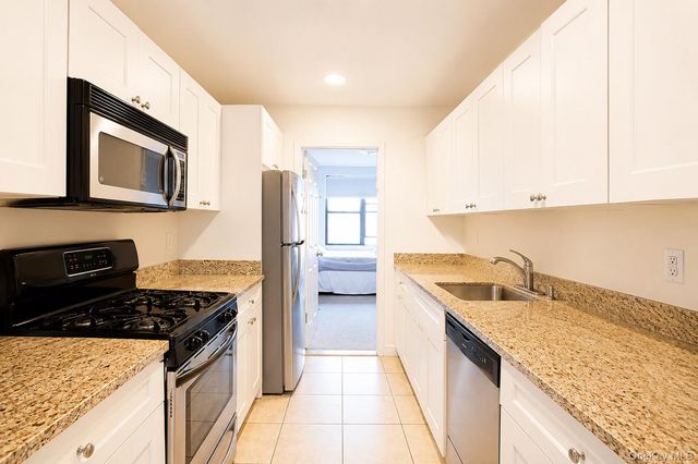 333 Broadway 2B, Long Beach, NY 11561