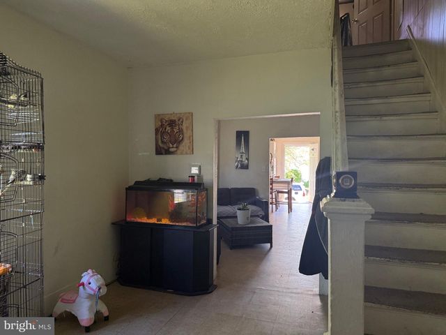 401 W PARK AVE, Vineland, NJ 08360