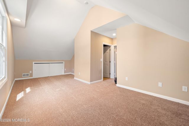 7 Lake Avenue, Island Heights, NJ 08732