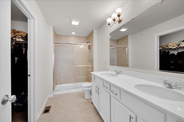 3s547 Everton Drive, Warrenville, IL 60555