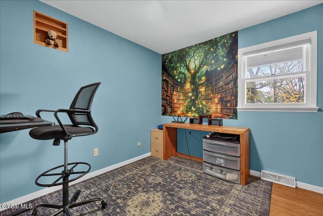 27 Habel Lane, Glenville, NY 12302