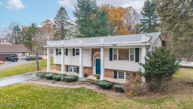 27 Habel Lane, Glenville, NY 12302