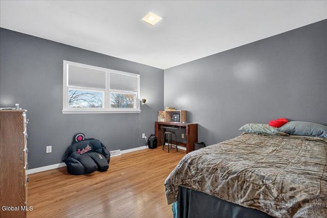 27 Habel Lane, Glenville, NY 12302