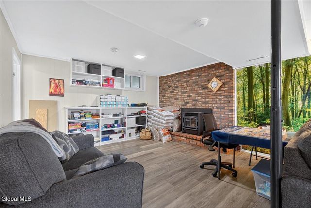 27 Habel Lane, Glenville, NY 12302