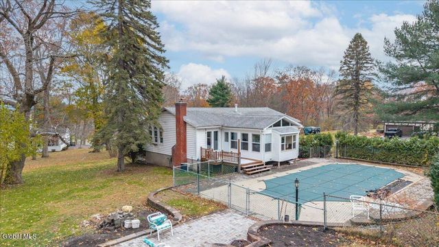 27 Habel Lane, Glenville, NY 12302