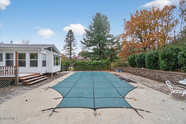 27 Habel Lane, Glenville, NY 12302