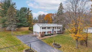 27 Habel Lane, Glenville, NY 12302