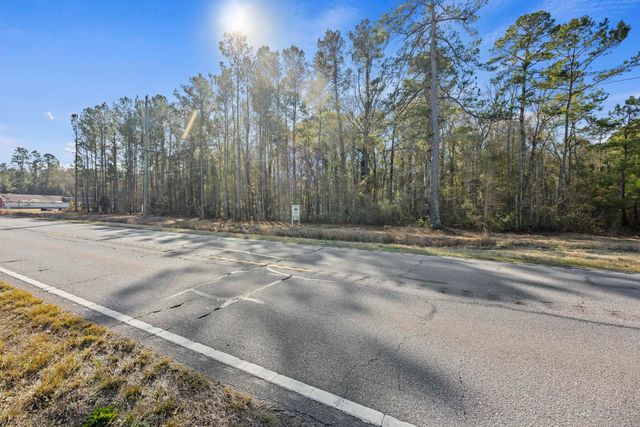 123 State Road, Summerville, SC 29486