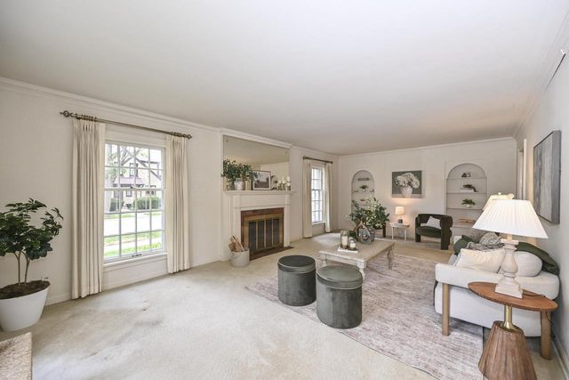 2576 Pasadena BOULEVARD, Wauwatosa, WI 53226