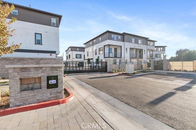 9529 Hannah Way, Riverside, CA 92503