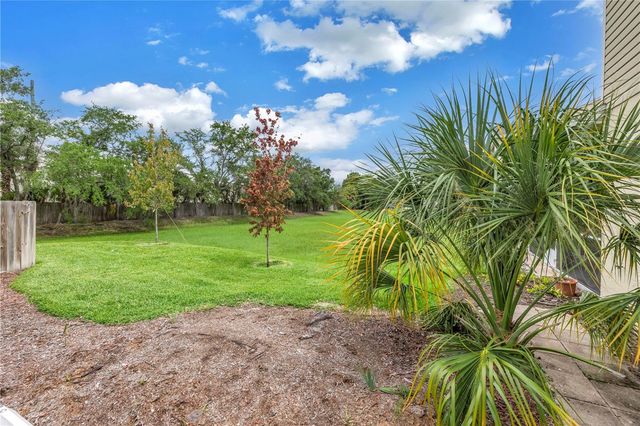 1050 STARKEY ROAD 2201, Largo, FL 33771