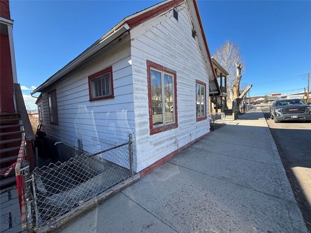 1130 E. 2nd Street, Butte, MT 59701