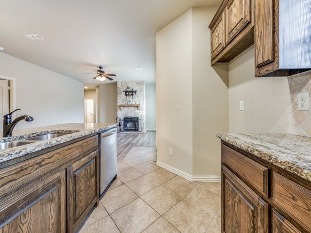 232 Windmill Drive, Justin, TX 76247
