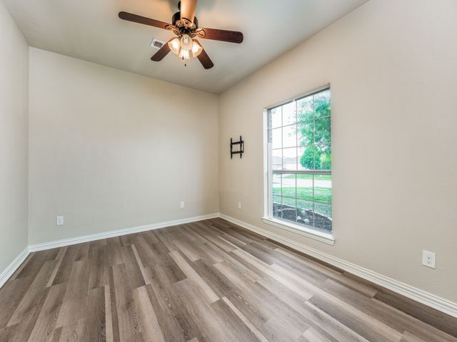 232 Windmill Drive, Justin, TX 76247