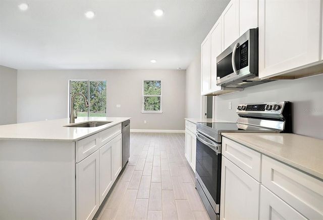 5185 SW 155TH LOOP ROAD, Ocala, FL 34473