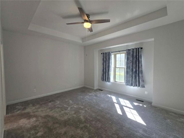 801 E Virginia Place, Clinton, MO 64735