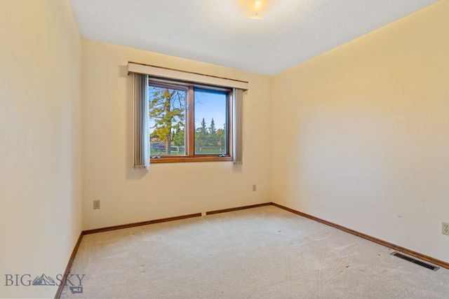 255 Painted Hills Rd, Bozeman, MT 59715