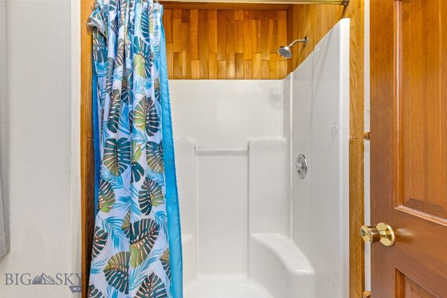 255 Painted Hills Rd, Bozeman, MT 59715