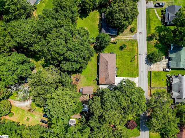 12 Dendy Street, Pelzer, SC 29669