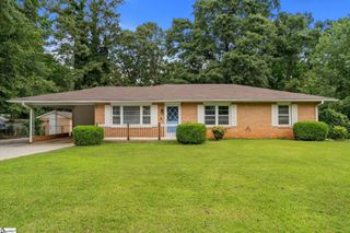 12 Dendy Street, Pelzer, SC 29669