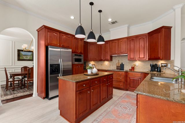 7110 Bethencourt, San Antonio, TX 78209