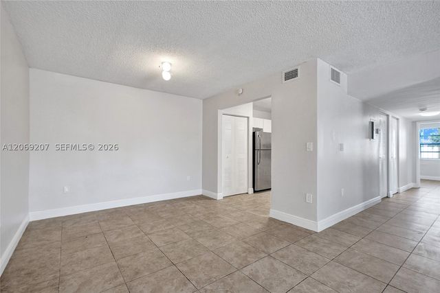 11505 NW 22nd Ave 102, Miami, FL 33167
