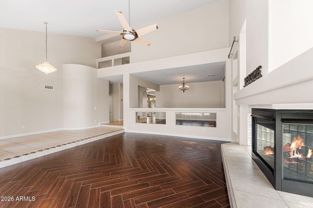 935 E SAN CARLOS Way, Chandler, AZ 85249