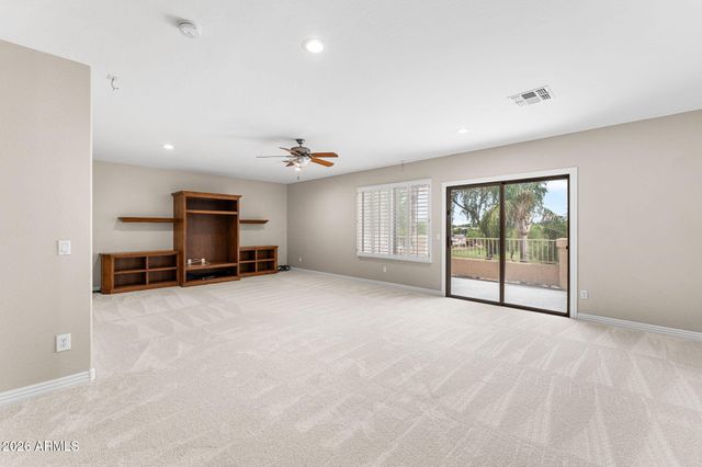 935 E SAN CARLOS Way, Chandler, AZ 85249