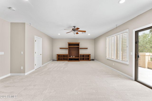 935 E SAN CARLOS Way, Chandler, AZ 85249