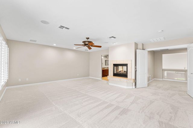 935 E SAN CARLOS Way, Chandler, AZ 85249