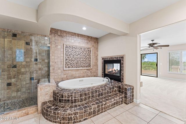 935 E SAN CARLOS Way, Chandler, AZ 85249