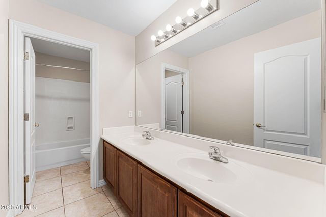 935 E SAN CARLOS Way, Chandler, AZ 85249