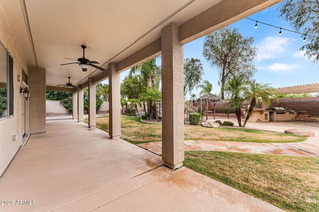 935 E SAN CARLOS Way, Chandler, AZ 85249